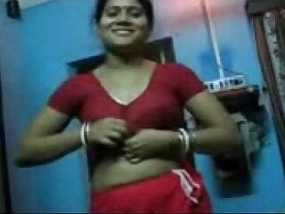 shy south indian women show her nude body here his young man join up first time